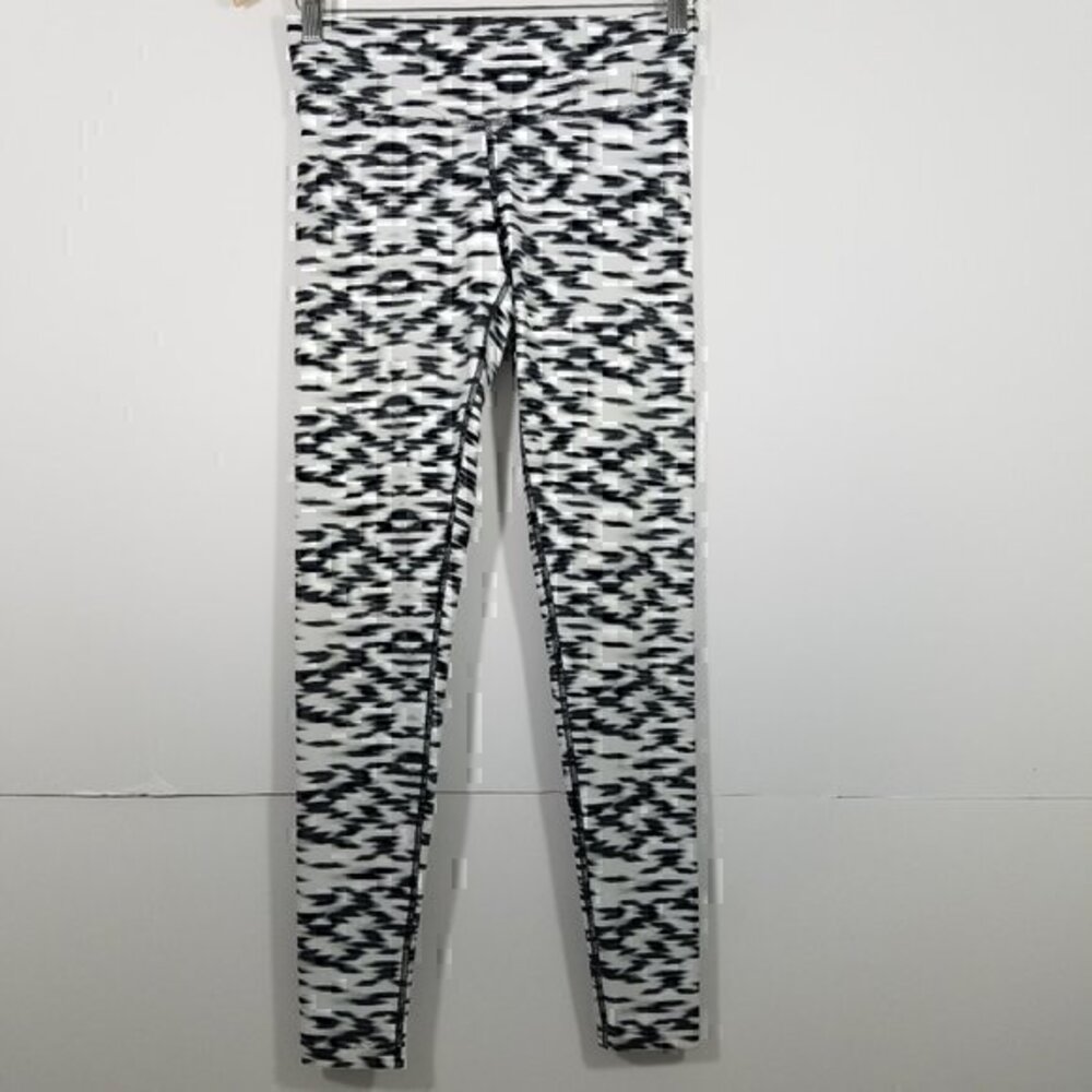 PINK Victoria's Secret Print Yoga Legging Size XS